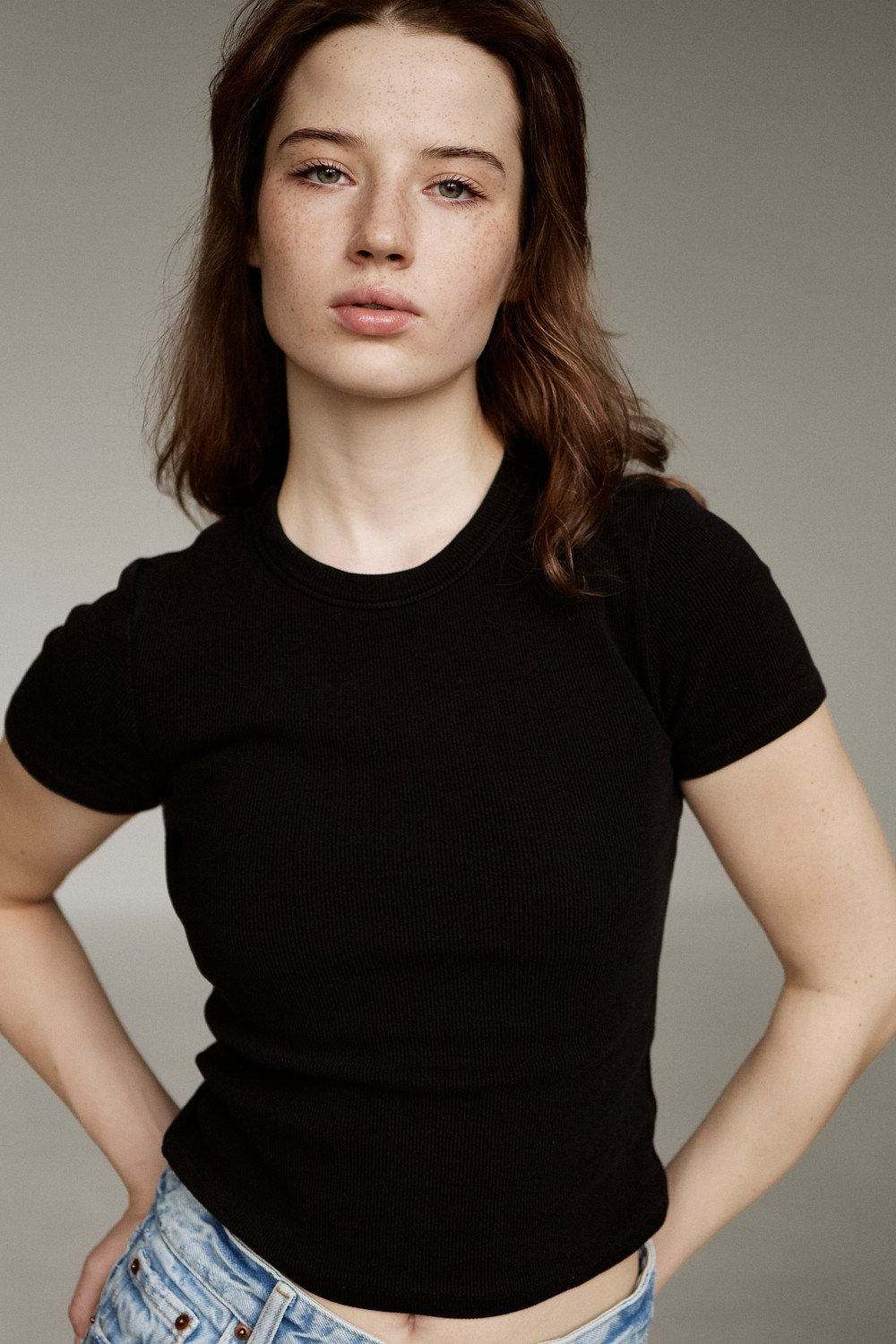 Ariana. N10 MODEL MANAGEMENT