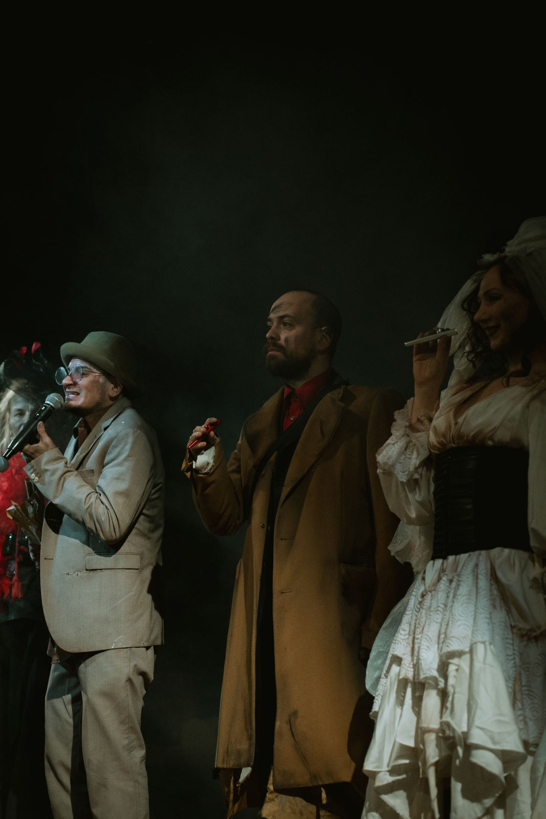 «Трехгрошовая опера». Режиссёр Даниил Филиппович