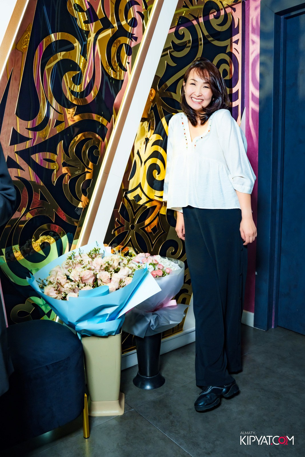 MOOD KARAOKE & TERRACE. КИПЯТКОМ АЛМАТЫ!