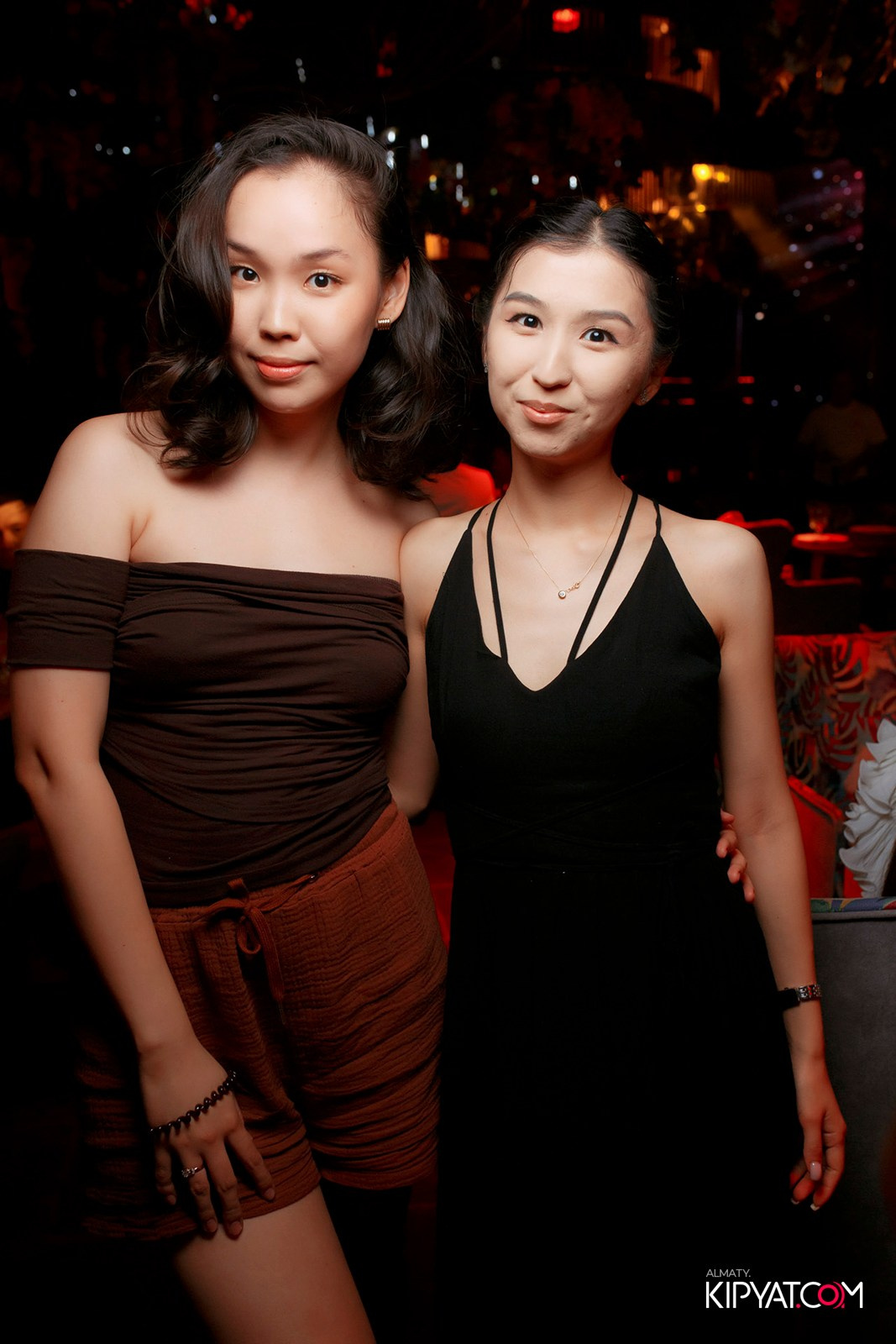 FRIENDS BAR & TERRACE. КИПЯТКОМ АЛМАТЫ! Фотосъемка мероприятий в Алматы