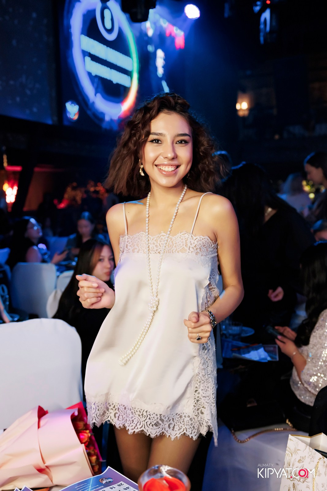 МУЗЫКАЛЬНОЕ ЛОТО В HIT RETRO. КИПЯТКОМ АЛМАТЫ! Фотосъемка мероприятий в Алматы
