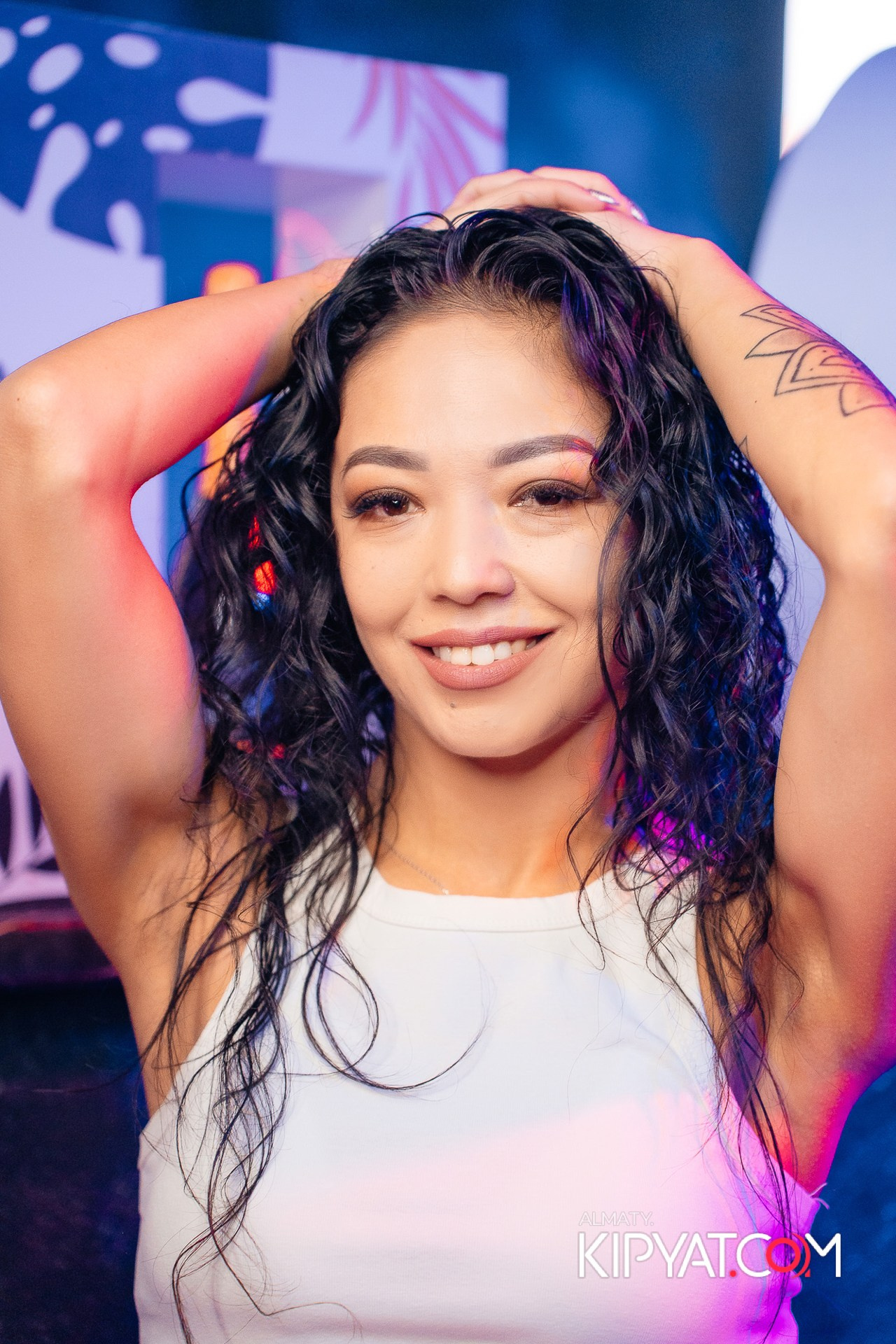 ДОРОГАЯ, Я НА ПИЛ. КИПЯТКОМ АЛМАТЫ!