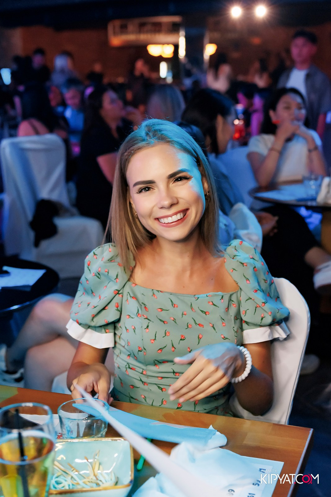 МУЗЫКАЛЬНОЕ ЛОТО В HIT RETRO. КИПЯТКОМ АЛМАТЫ!