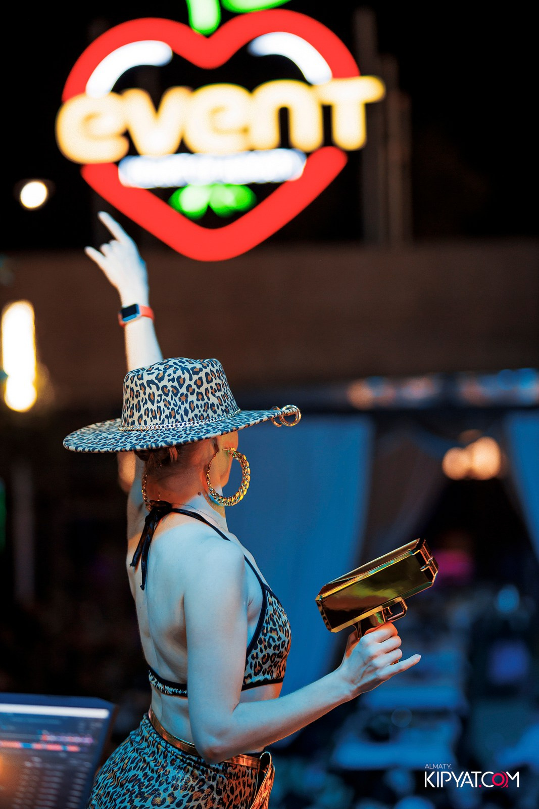 EVENT BAR. КИПЯТКОМ АЛМАТЫ!