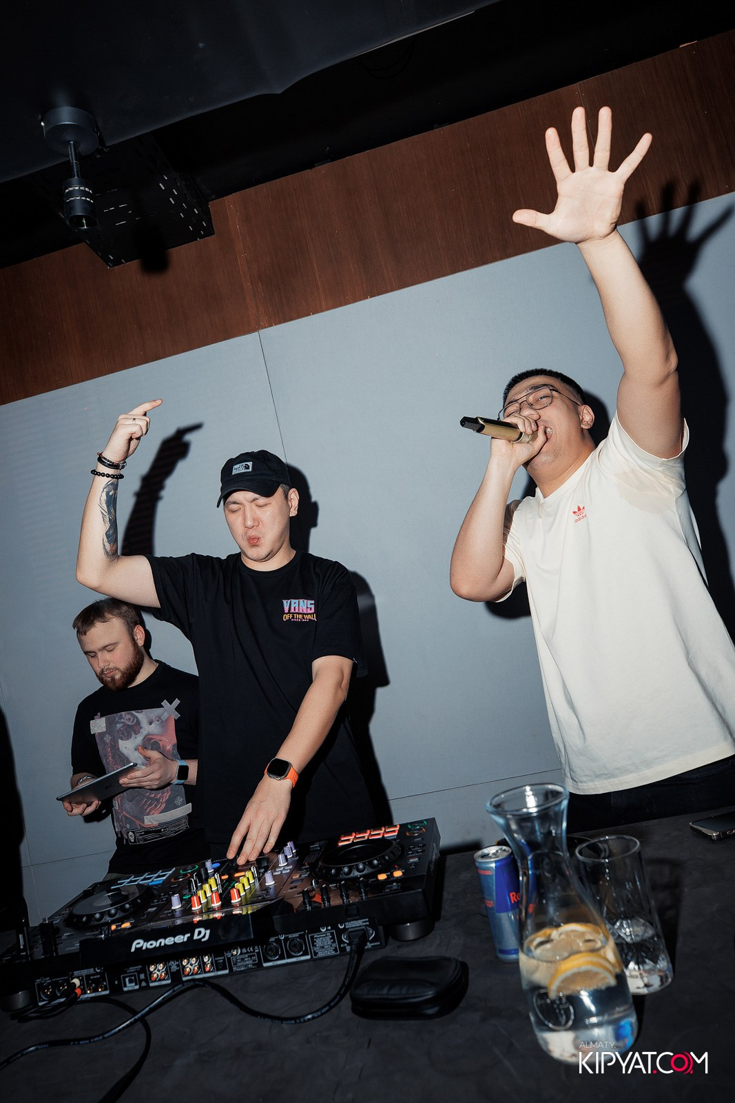 EVENT BAR. КИПЯТКОМ АЛМАТЫ!