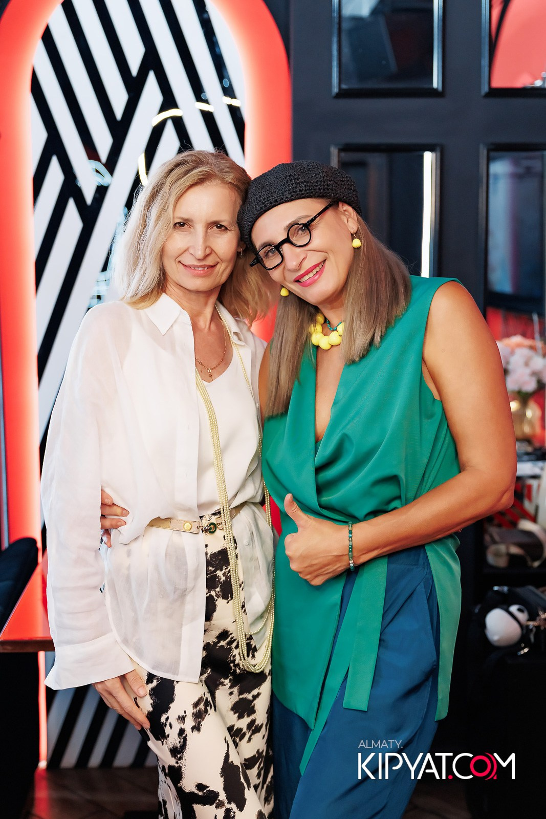 ЗАЯ, НА БИС. КИПЯТКОМ АЛМАТЫ!