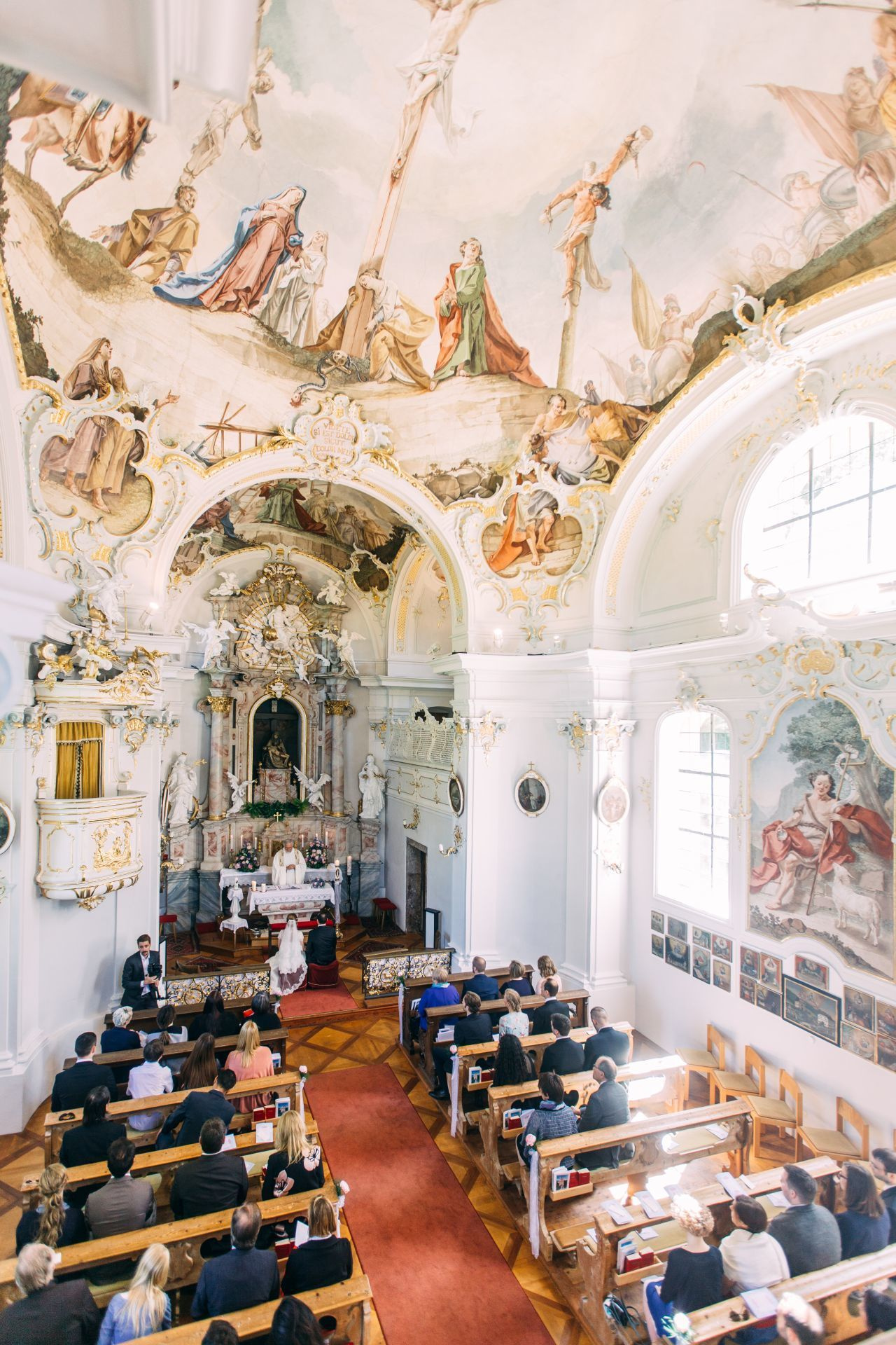 Wedding in Innsbruck. Valeria Coconova Photographer Italy Como Milan