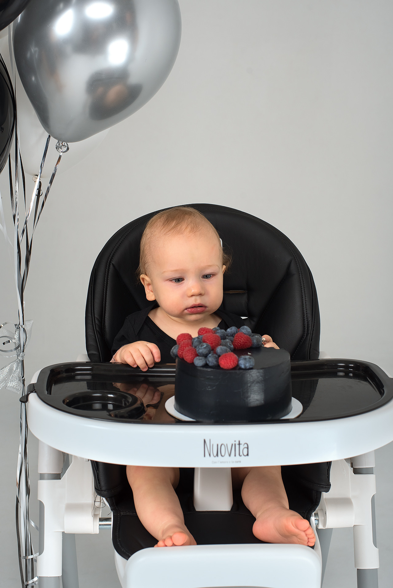 Семейная фотосессия на циклораме в СПб. Фотограф Юлия Кондратьева