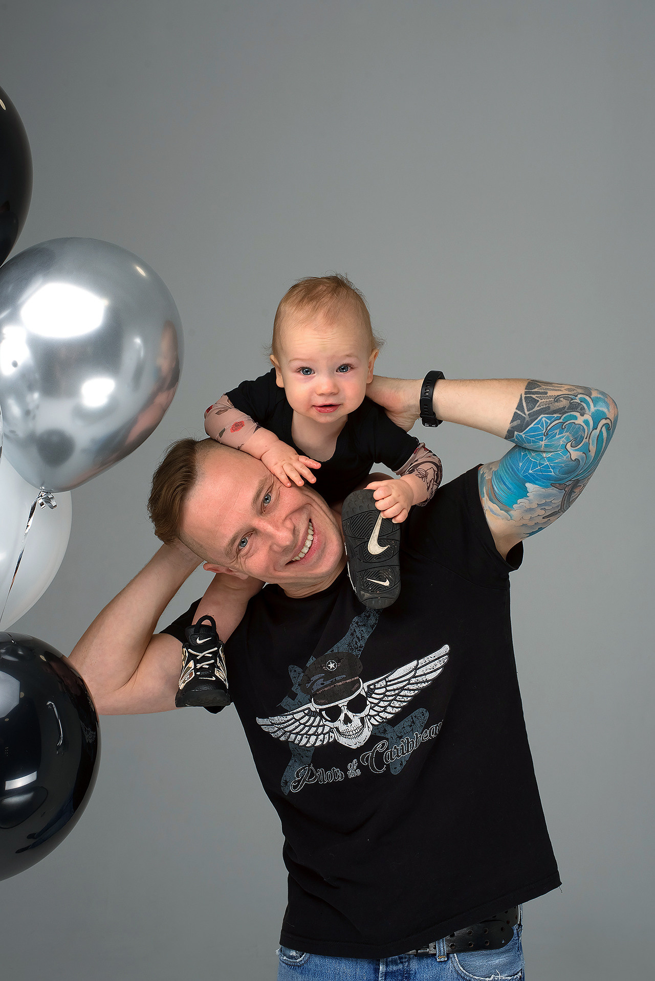 Семейная фотосессия на циклораме в СПб. Фотограф Юлия Кондратьева