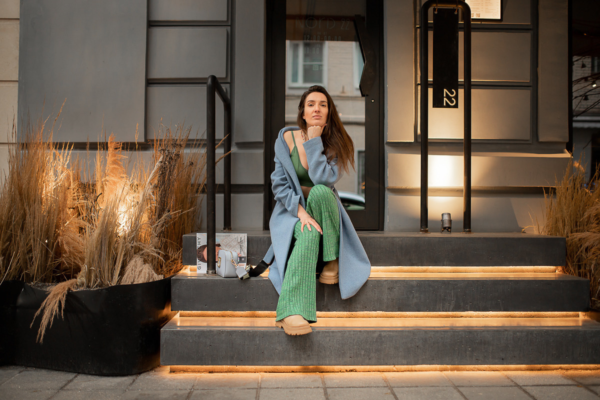 ЖИЗНЬ ГОРОДА. Семейный фотограф в Москве выпускные альбомы Клюковская Надежда