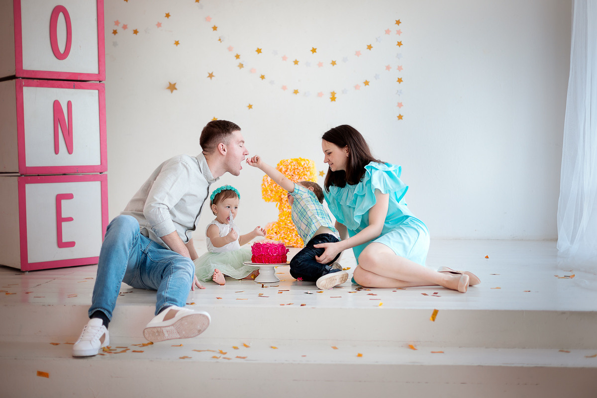 ДЕНЬ РОЖДЕНИЯ. Семейный фотограф в Москве выпускные альбомы Клюковская Надежда