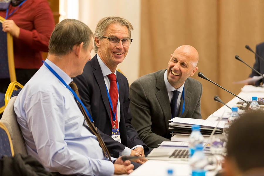 Конференции, семинары, корпоративные мероприятия. Фотостудия Алматы. Фотосъемка Алматы. Фотосессия Алматы. Фотокурсы. Обучение фотографии. Аренда студии