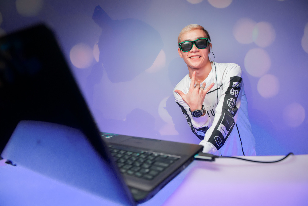 CLUB. Фотограф Сергей Некрасов