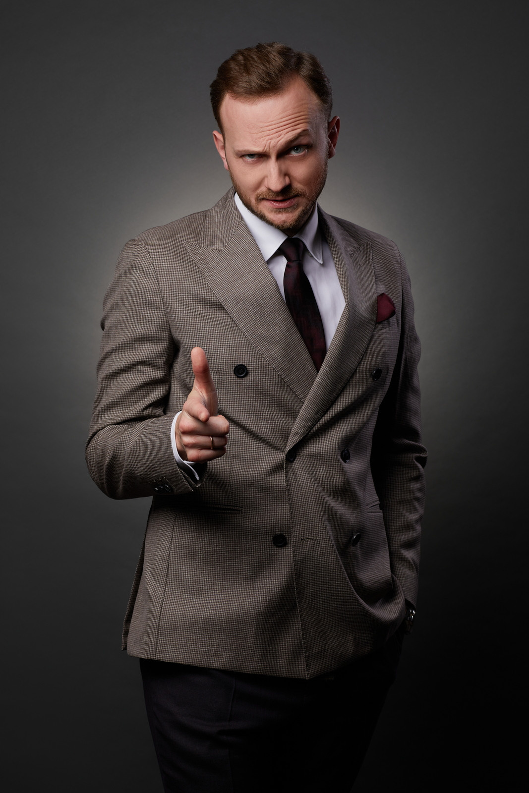 Деловой портрет. Профессиональная фотосъемка для бизнеса и личного бренда в Москве