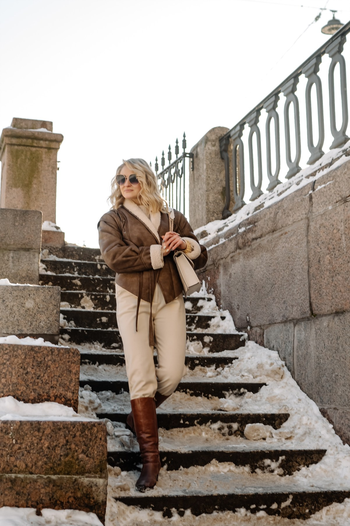 Весна. Прогулка с цветами. Свадебный и семейный фотограф в Санкт-Петербурге Елена Худякова