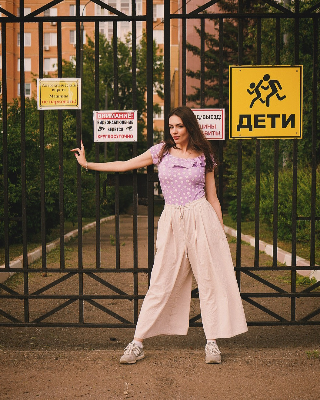 Студийные и стрит фотографии. Фотограф Антон Белоусов