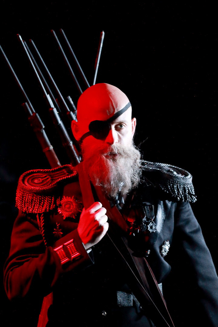 «Воскресенье» (театр Гоголя). СПЕКТАКЛИ