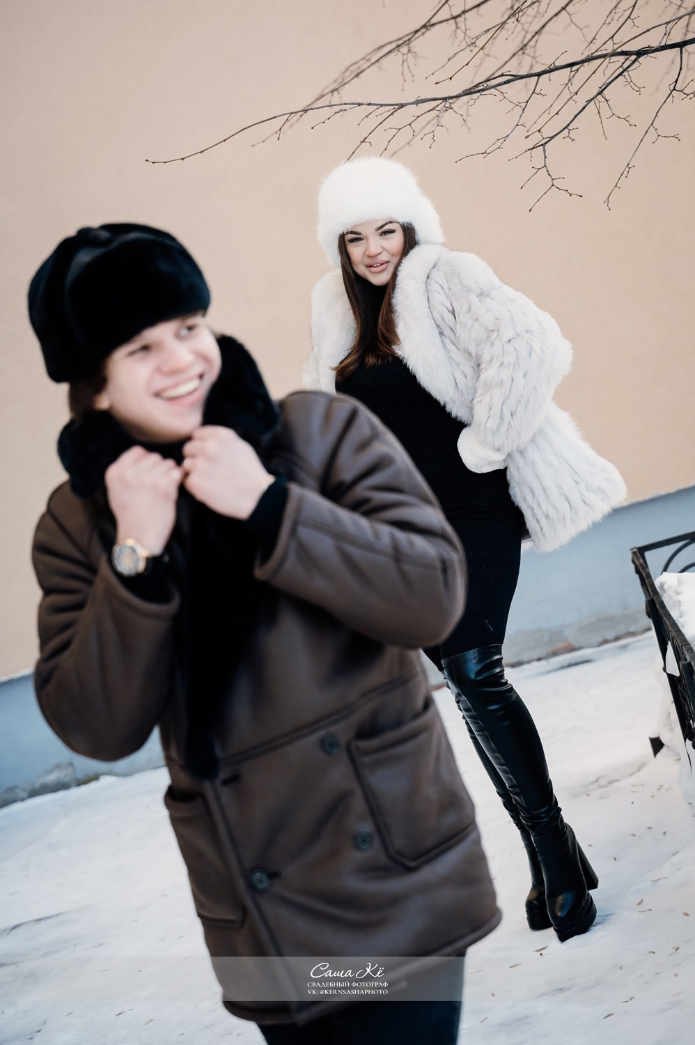 Предсвадебная фотосессия у ДК Горького в Нск. Свадебный, семейный и event фотограф в Новосибирске и Новосибирской области Саша Кё