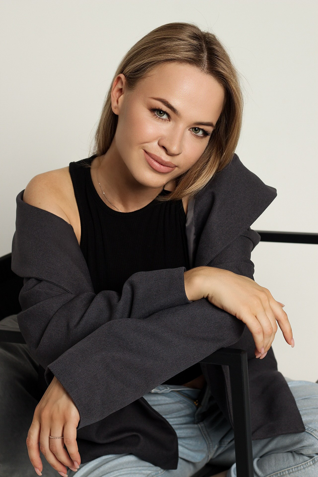 Съёмка с искусственным светом. Фотограф Иванова Елена в Иркутске