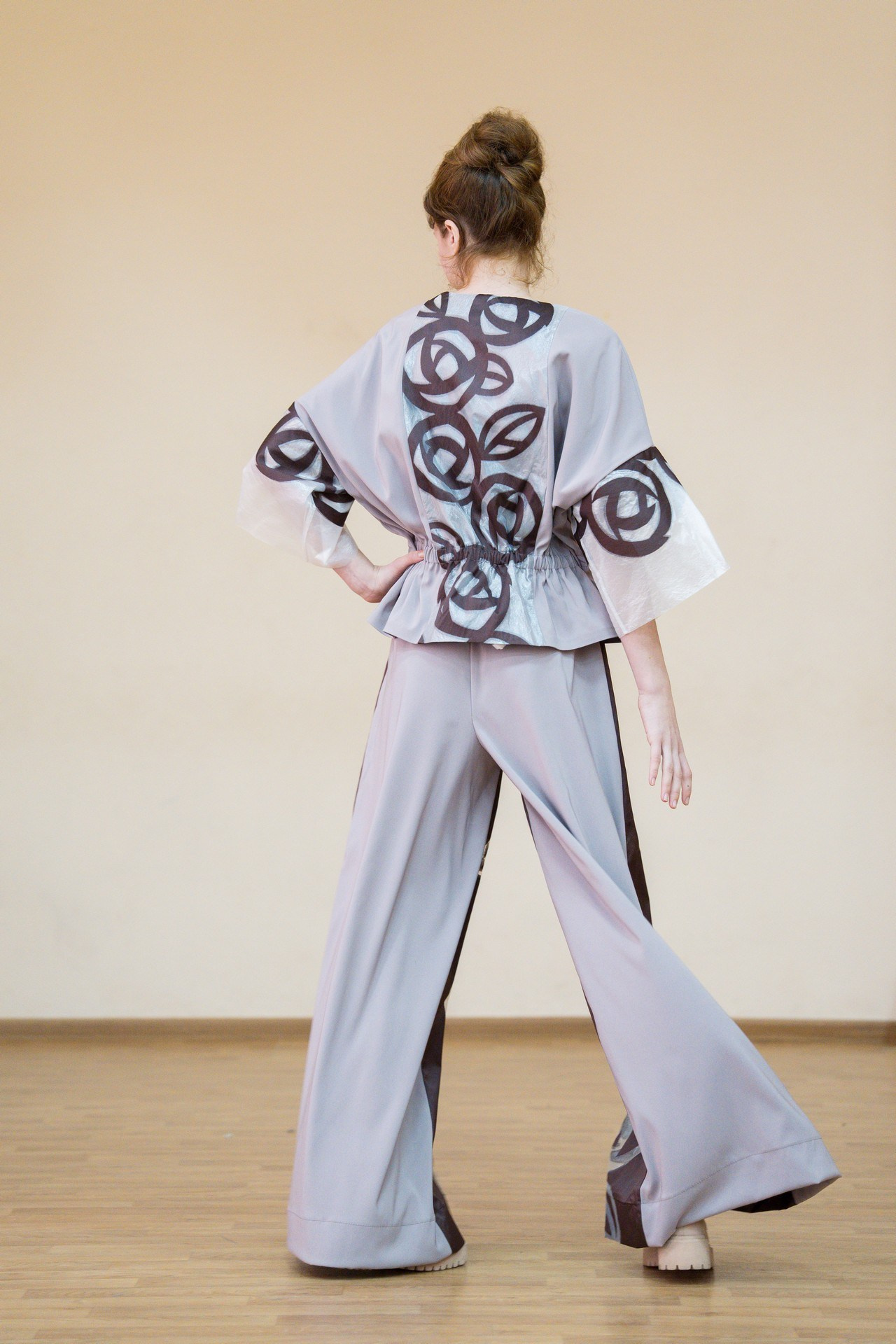 Царскосельский кутюрье. Репортажная съёмка в Санкт-Петербурге, Константин Петров