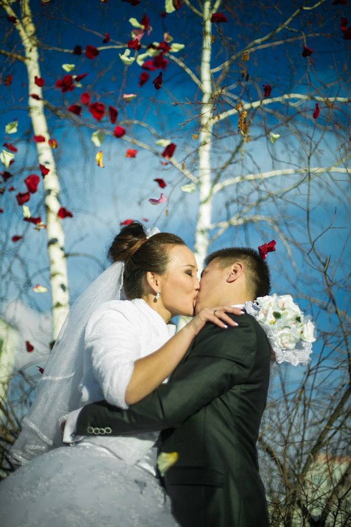 Зимнее свадебное фото. Фотограф Надежда Куин, Якутск