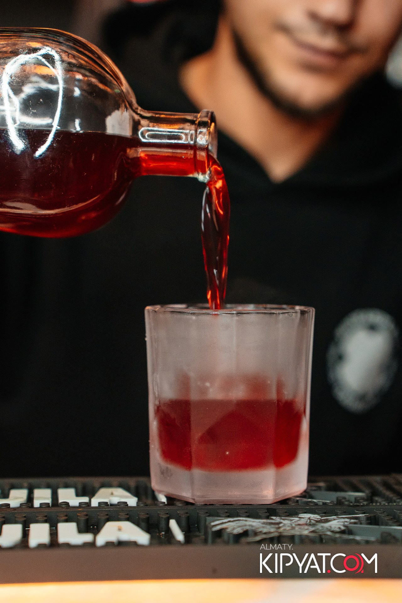 HOOKAH PLACE ALMATY. КИПЯТКОМ АЛМАТЫ!