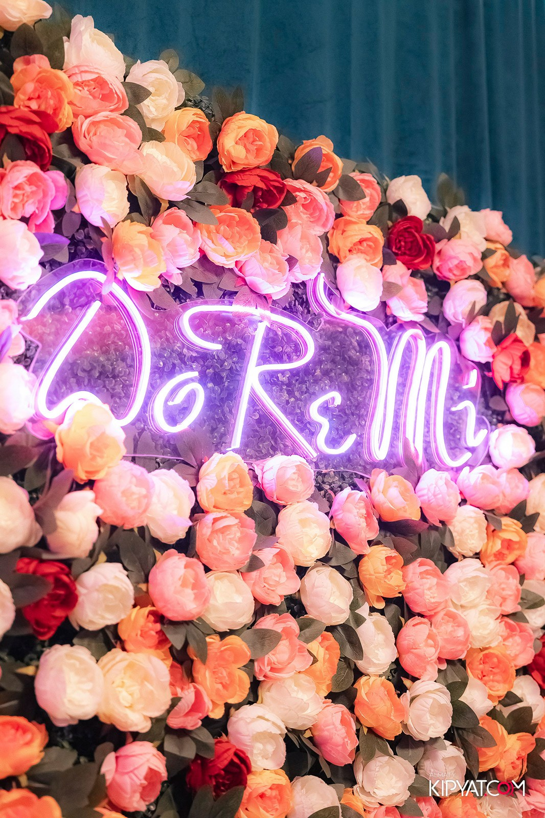 КАРАОКЕ DOREMI. КИПЯТКОМ АЛМАТЫ! Фотосъемка мероприятий в Алматы