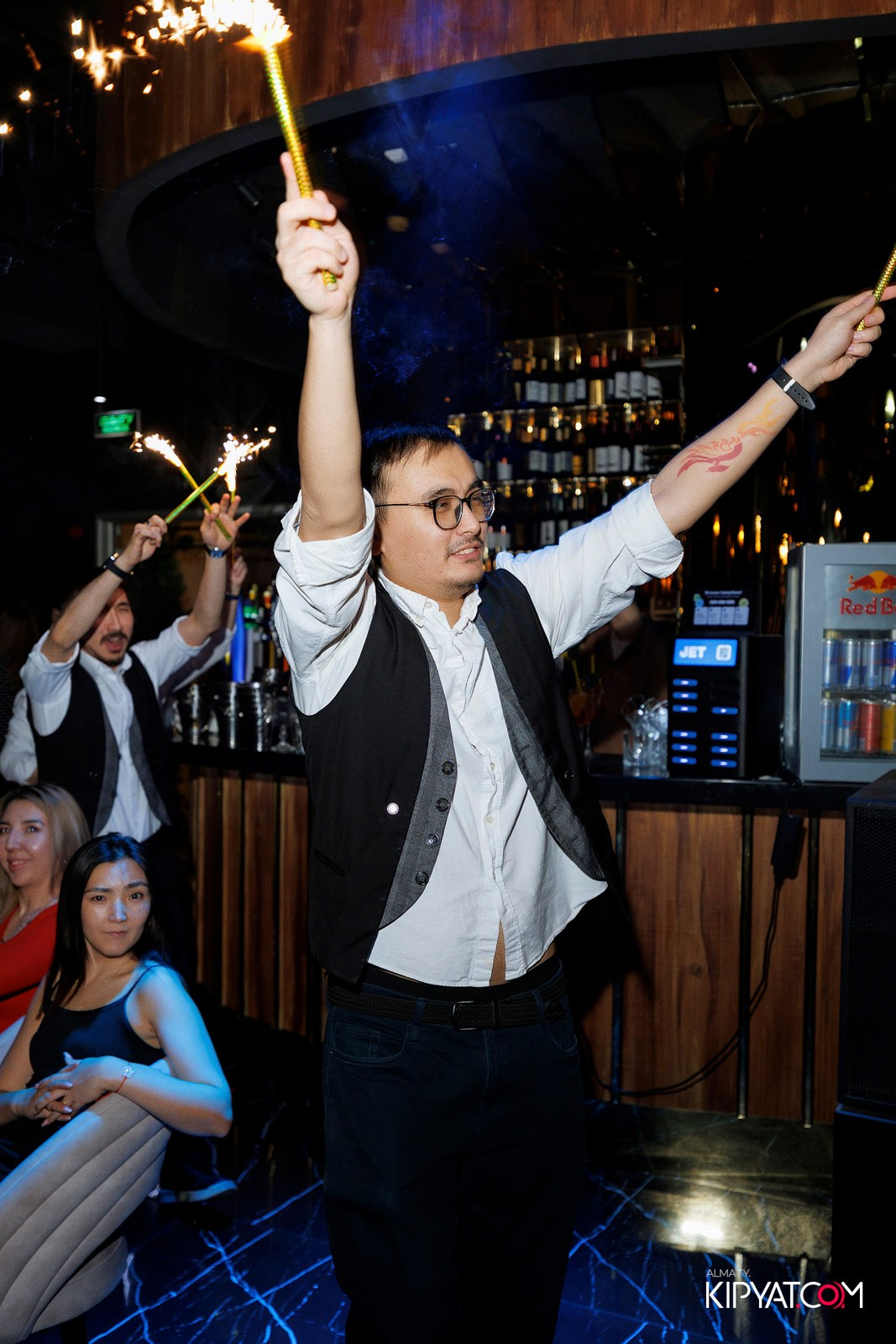 MOOD KARAOKE & TERRACE. КИПЯТКОМ АЛМАТЫ! Фотосъемка мероприятий в Алматы