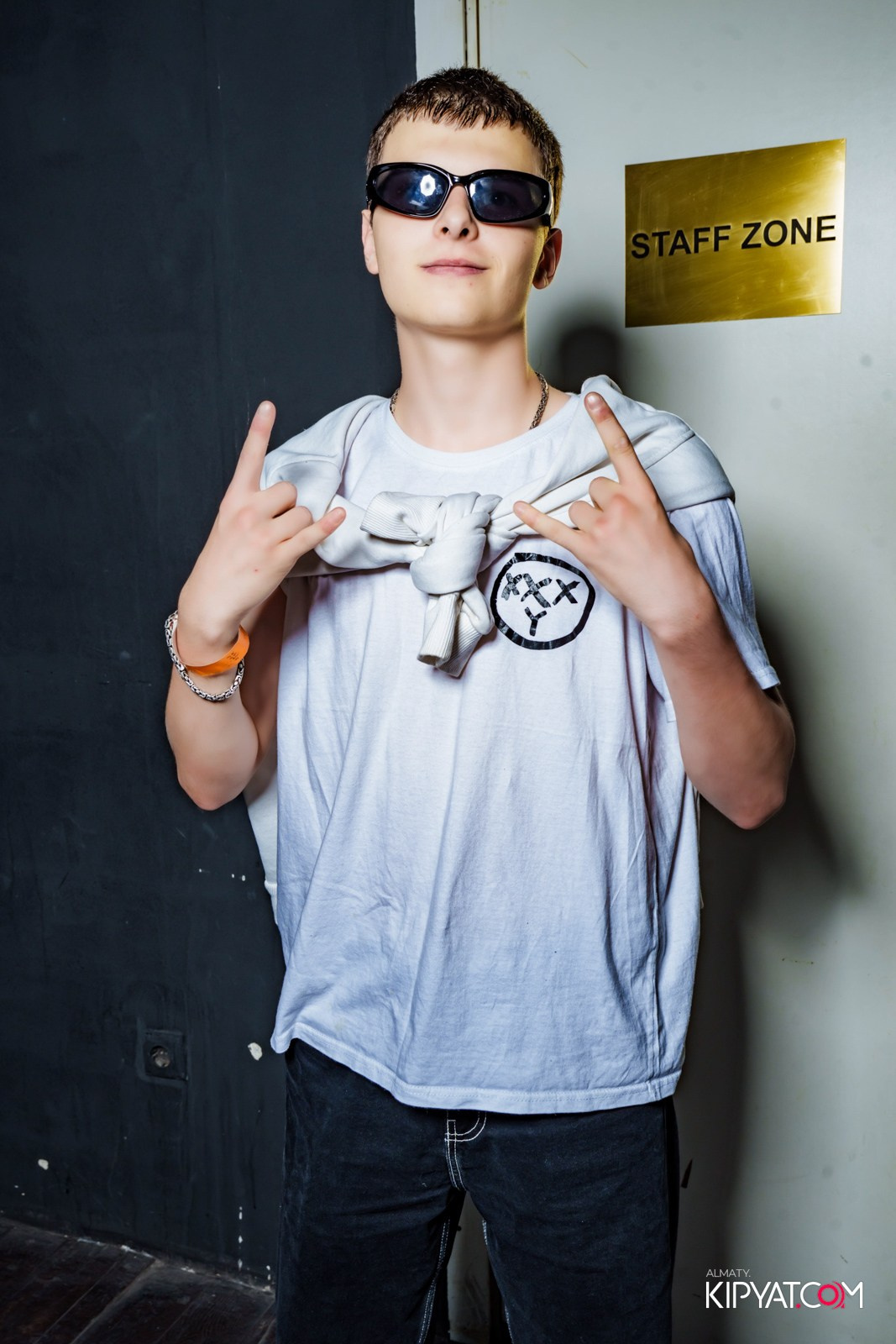 UYAT EMES BAR. КИПЯТКОМ АЛМАТЫ!