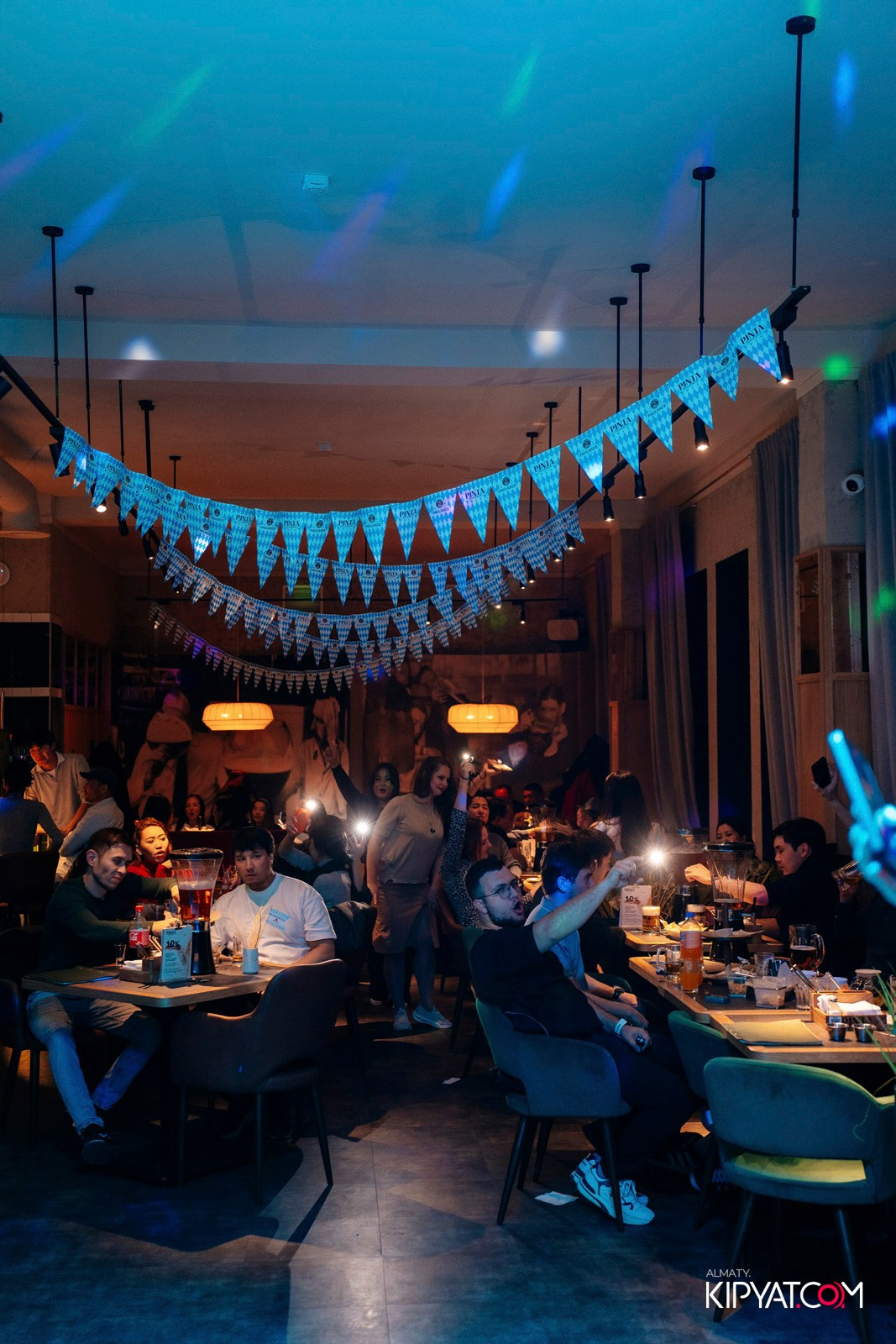 OKTOBERFEST — ПИНТА НА ТУЛЕБАЕВА. КИПЯТКОМ АЛМАТЫ!