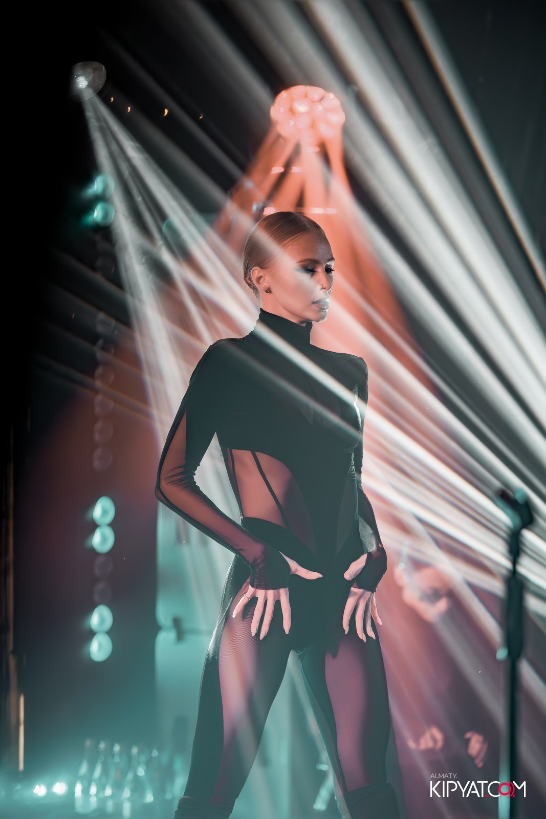 MARUV THE THEATER. КИПЯТКОМ АЛМАТЫ!