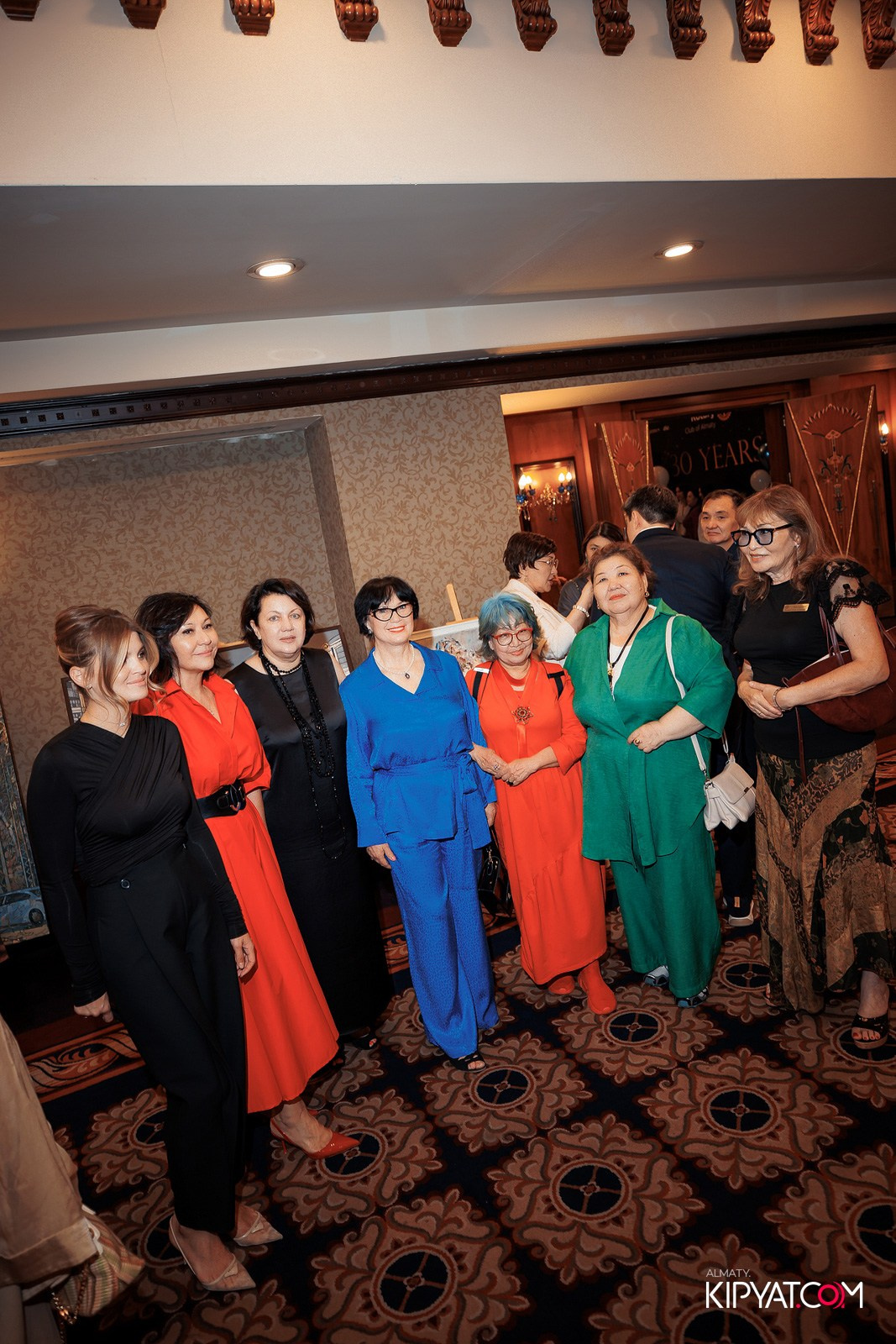 БЛАГОТВОРИТЕЛЬНЫЙ УЖИН В ЧЕСТЬ 30-ЛЕТИЯ ROTARY CLUB OF ALMATY. КИПЯТКОМ АЛМАТЫ!