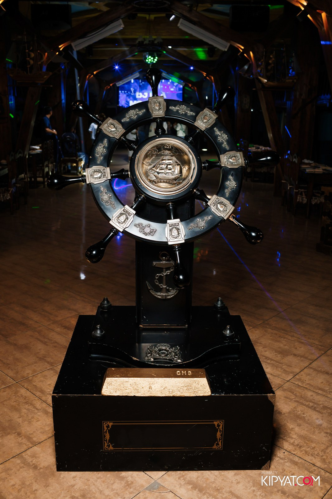 PIRATE DISCO BAR. КИПЯТКОМ АЛМАТЫ!