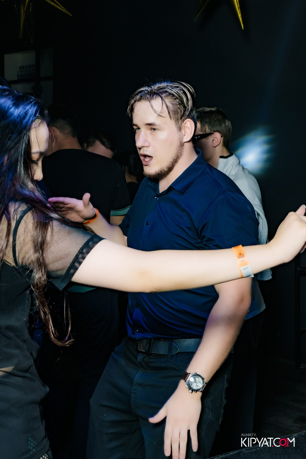 UYAT EMES BAR. КИПЯТКОМ АЛМАТЫ!