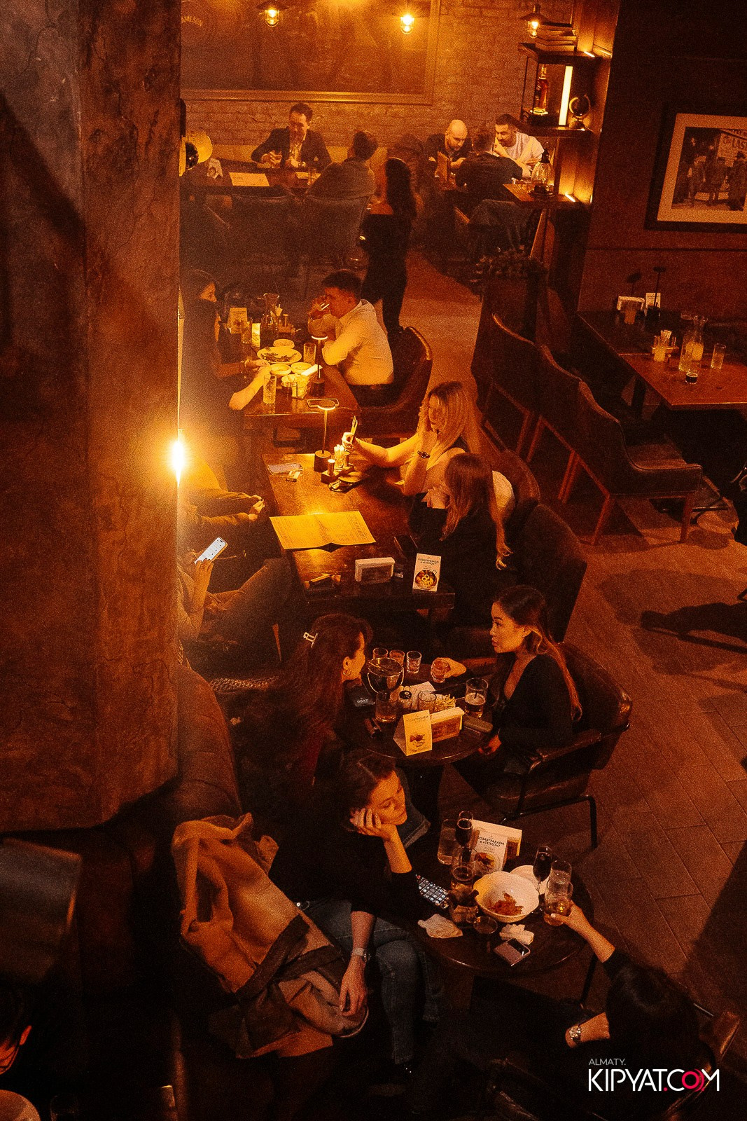 РЕСТО-БАР СКАНДАЛИСТЪ. КИПЯТКОМ АЛМАТЫ! Фотосъемка мероприятий в Алматы