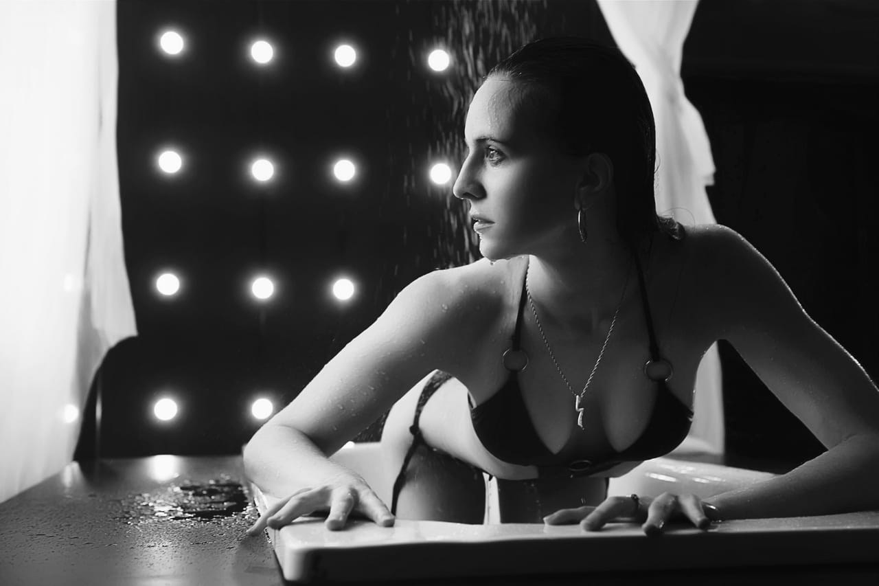 Женя Деньги. Фотограф для маркетплейсов Михаил Бове