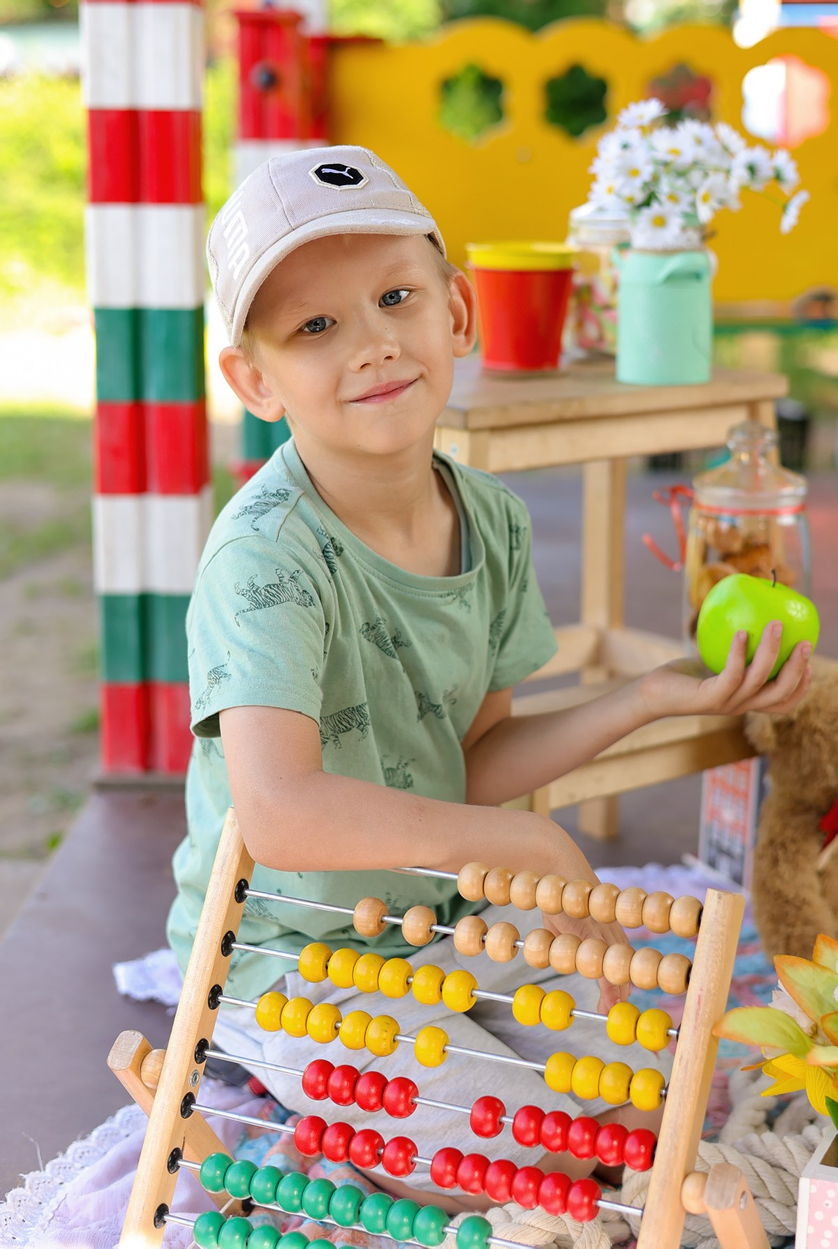 Лето Улица. Выпускные альбомы в Иваново в детский сад и школу. Александр и Светлана Янкины