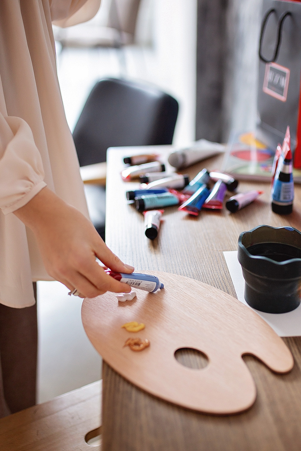 Елена, художник. Фотограф в Москве Ксения Мокрушина | Brand & Women photographer