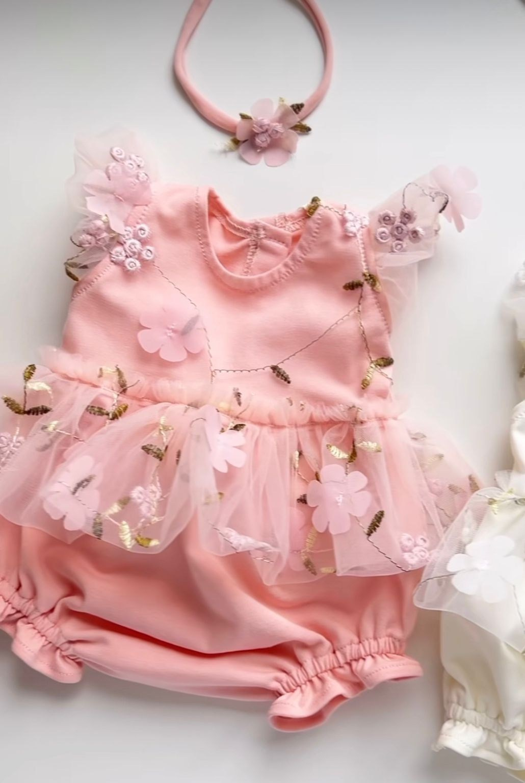 Для девочек 2-5 мес. Фотограф новорожденных в Москве Воробьева Юлия