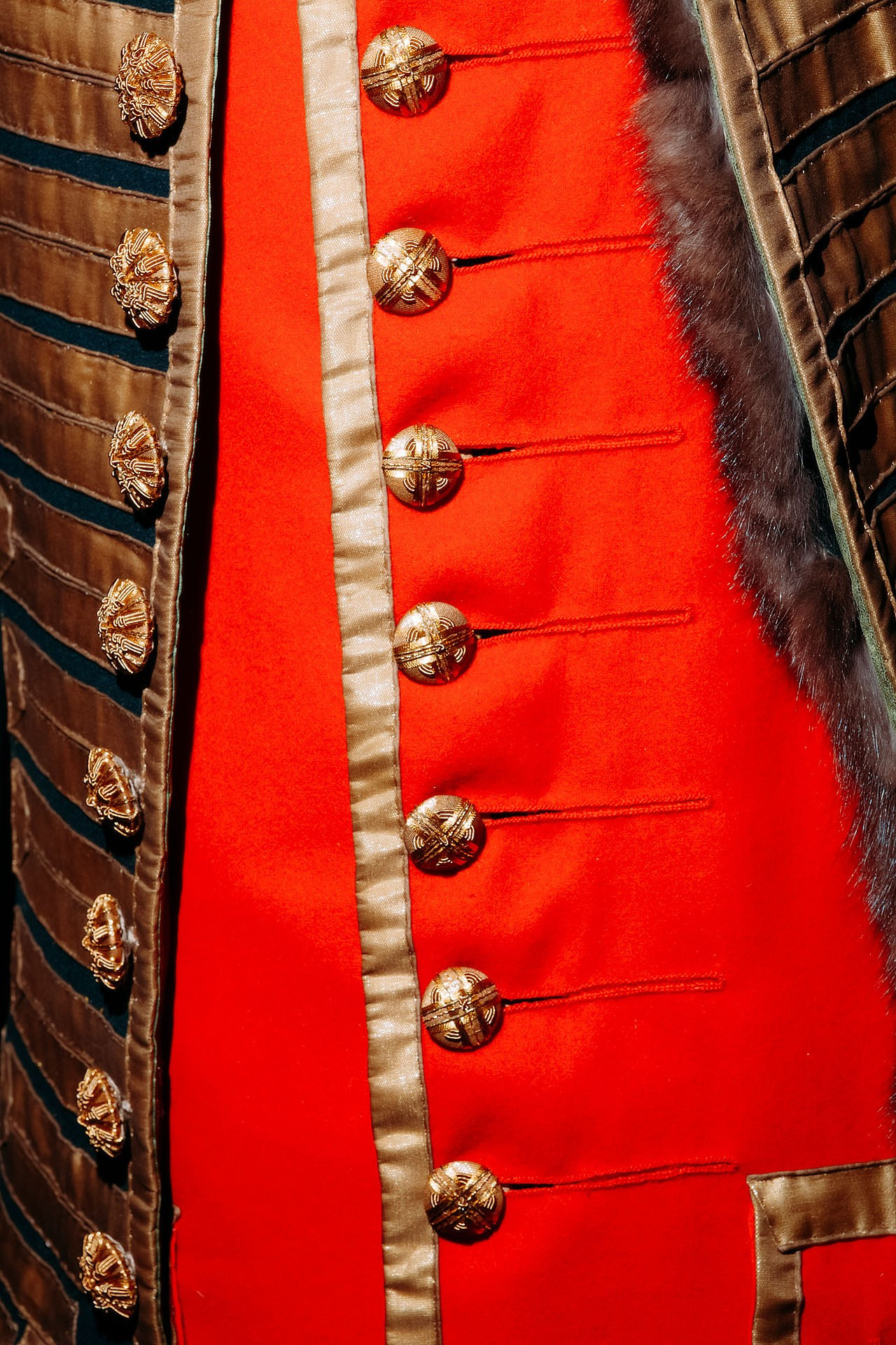 VK | Реставрация костюма Птера Великого. Андрей Цветков — репортажный, свадебный и портретный фотограф в Санкт-Петербурге