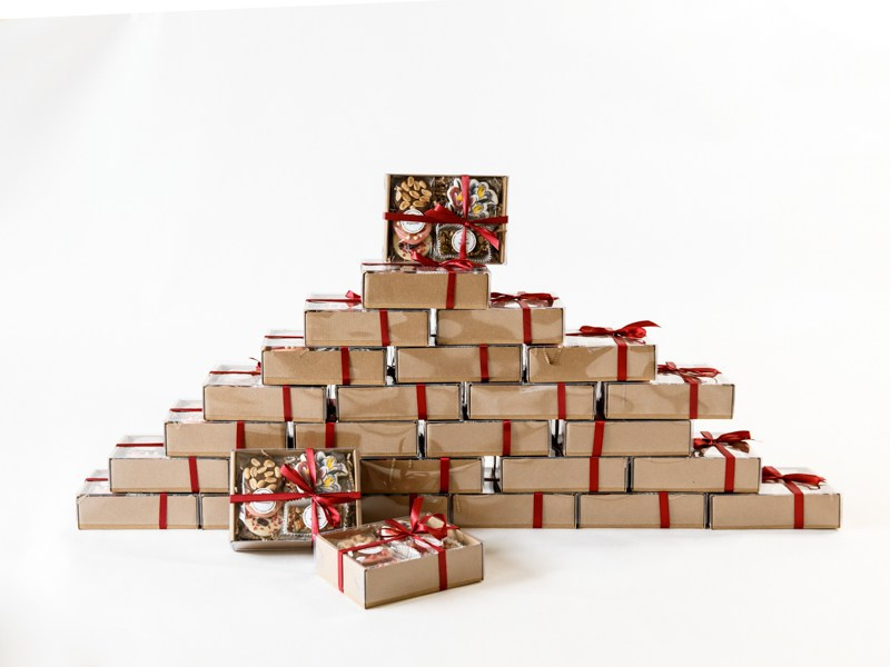 Реклама, WB, Ozon. Профессиональный фотограф в Брянске Аля Подольная. Свадебный, семейный, портретный фотограф. Выпускные альбомы. Опыт более 10 лет. АЛЯМОМЕНТ