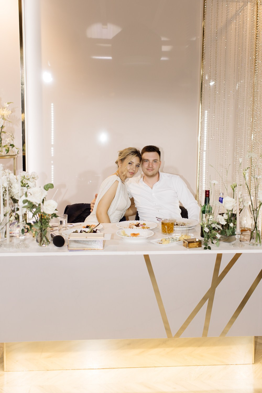 РЕСТОРАН «ГОСТИ». ДЕМИД И АННА. Свадебный и индивидуальный фотограф в Челябинске Евгения Негодяева