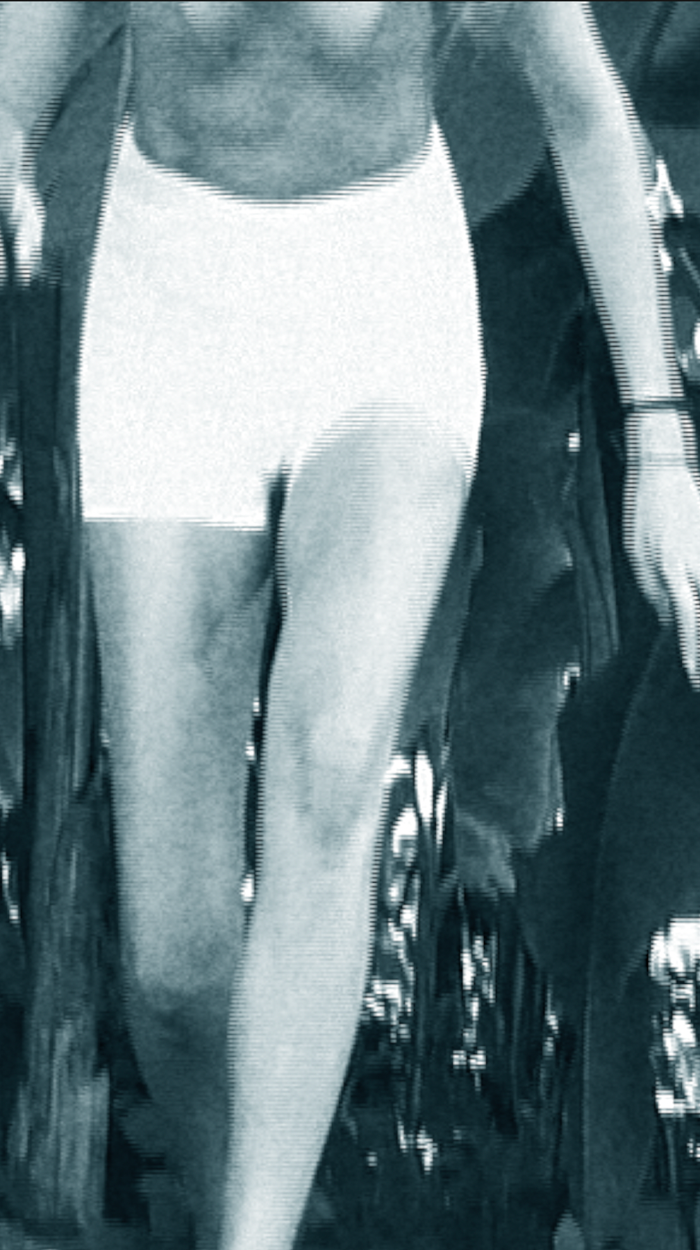 Lost-self in paradise. Carolinetru