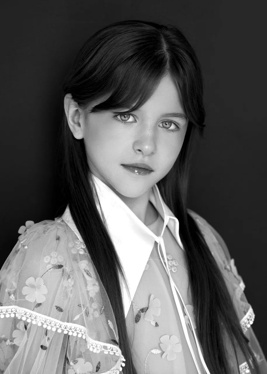 Паскарь Анастасия. Model base