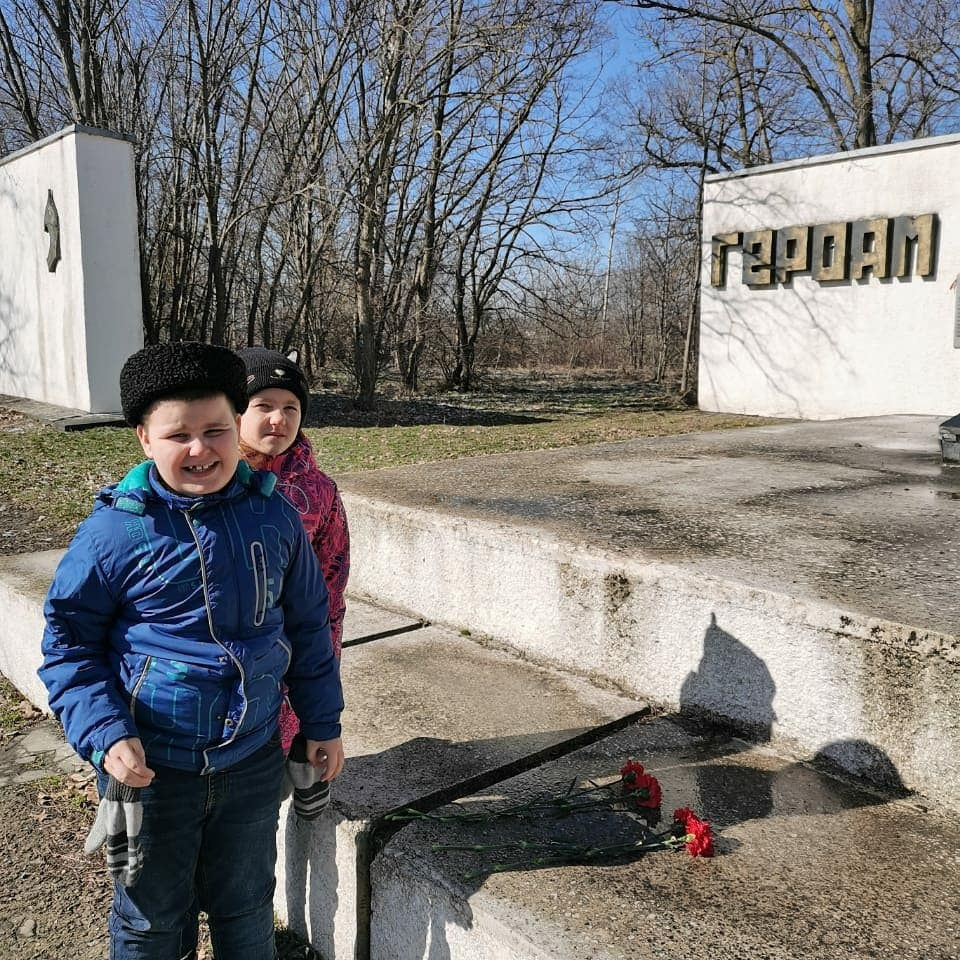 День Защитника Отечества: Честь и Слава