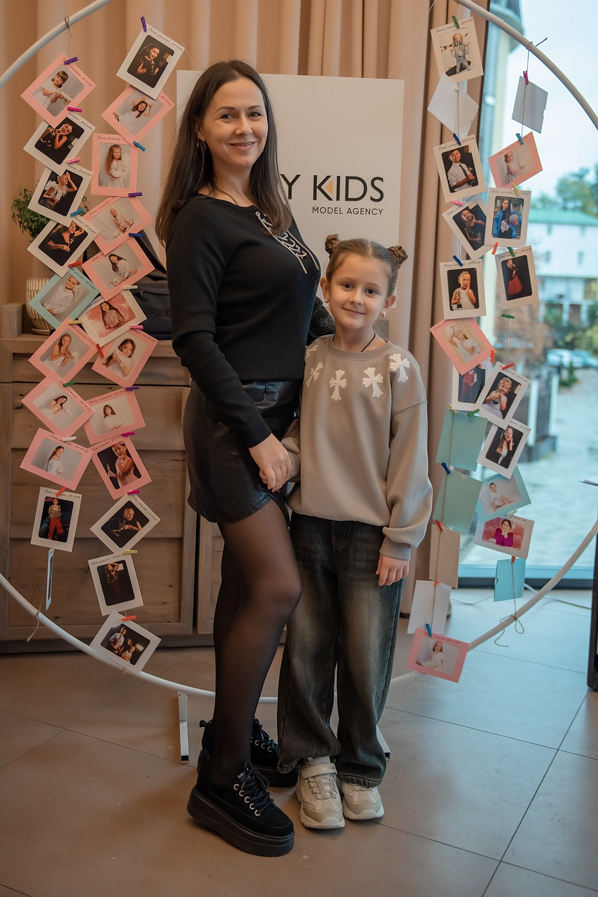 HAPPYkids дефиле в день мамы. Семейный и коммерческий фотограф в Сочи Александр Бодунов