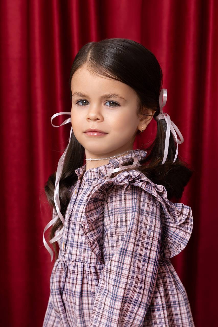 EMILIA. Модельная студия MIA Models