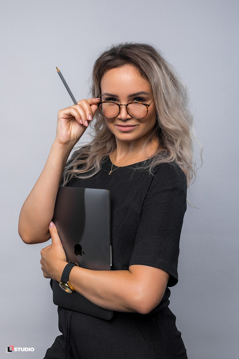 Бизнес-портрет. Фотограф Соловьев Денис в Московской и Владимирской области