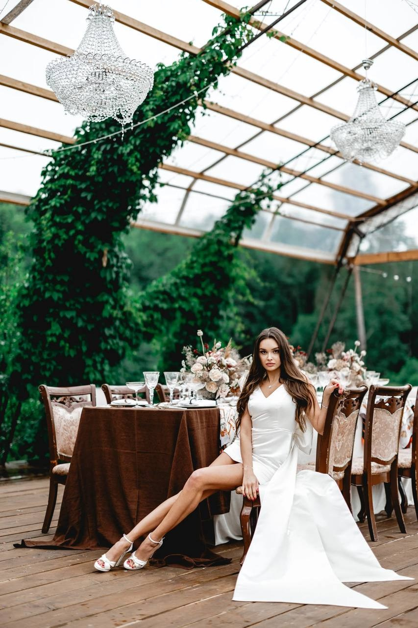 Аими. Свадебный салон-ателье Бонжур в Минске Bonjour