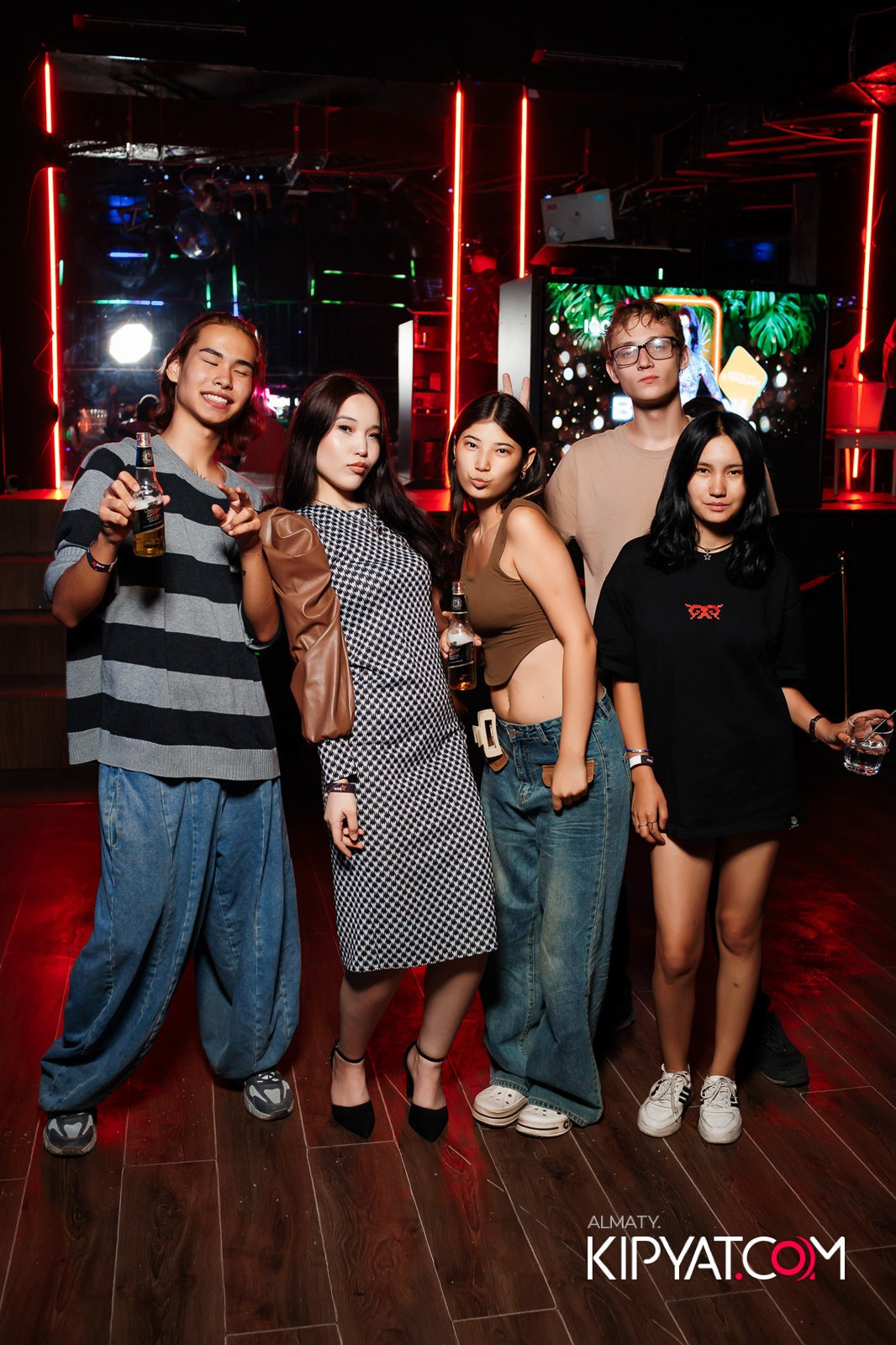 НОЧНОЙ КЛУБ ICON. КИПЯТКОМ АЛМАТЫ!